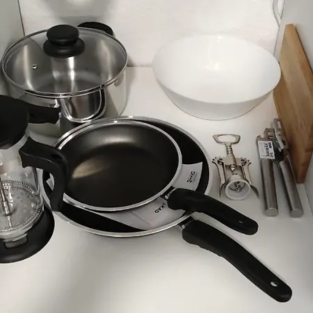Apartment Hallo!-apartment 3: Central Monteur Lodging With Kitchen And Free Wi-fi *