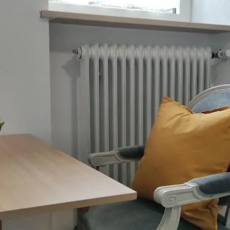 Hallo!-apartment 3: Central Monteur Lodging With Kitchen And Free Wi-fi Bad Worishofen